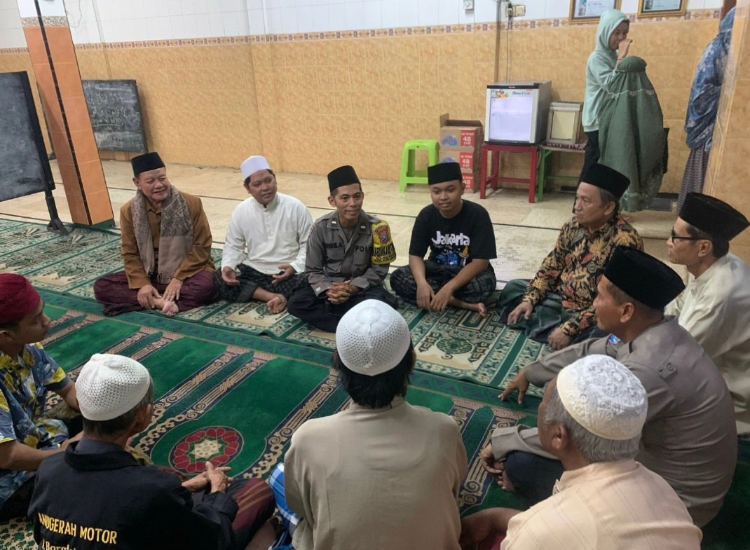 Safari Ramadan Polres Pelabuhan Tanjung Perak: Sinergi Polisi dan Warga Jaga Kamtibmas